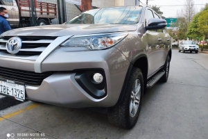 VENDIDO TOYOTA FORTUNER 2.7 CC FULL